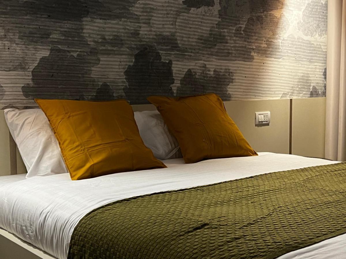 Four Bedroom Apartment, Old Town Bukareszt Zewnętrze zdjęcie