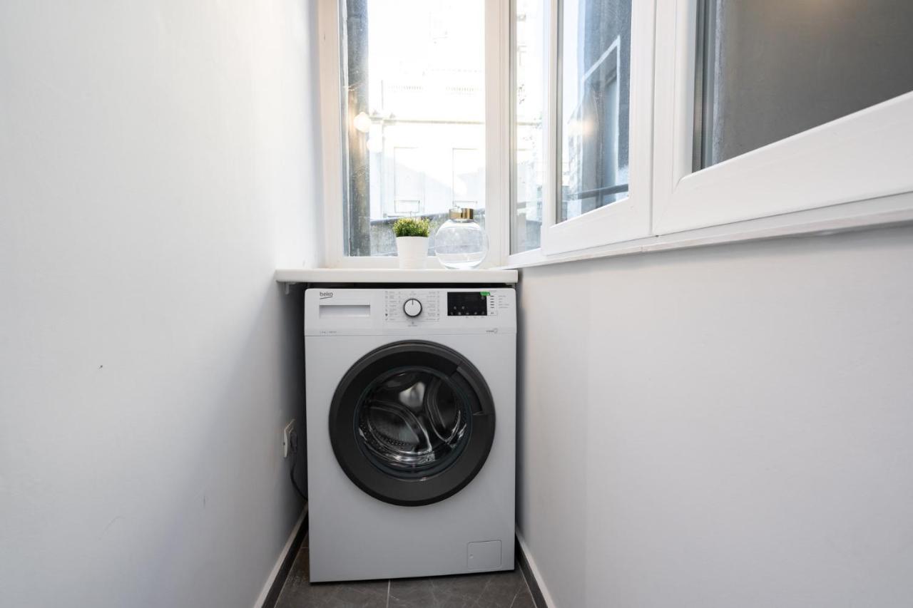 Four Bedroom Apartment, Old Town Bukareszt Zewnętrze zdjęcie