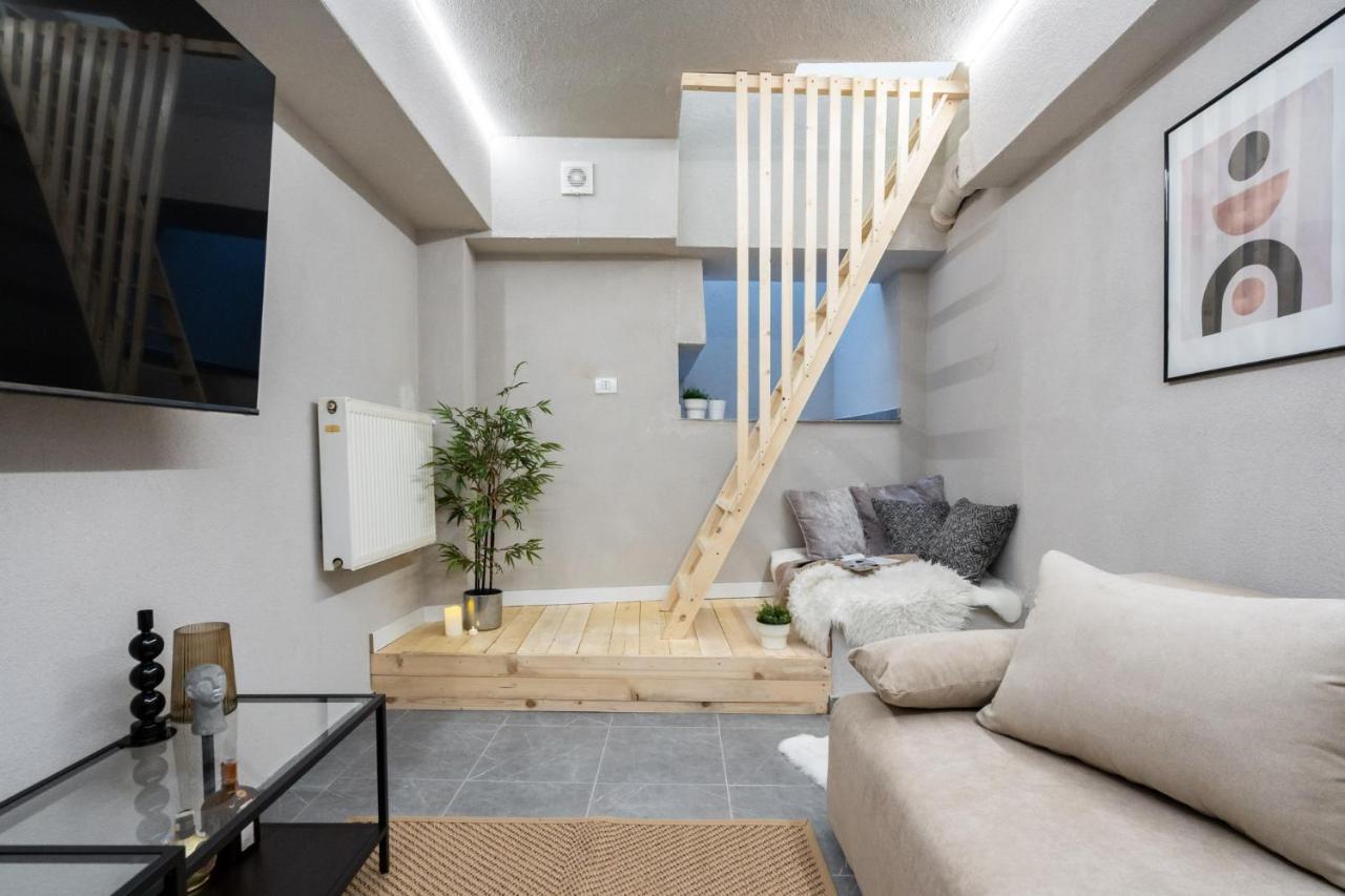Four Bedroom Apartment, Old Town Bukareszt Zewnętrze zdjęcie
